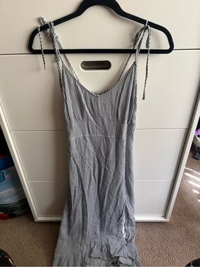 Abercrombie and Fitch Striped Tie-Shoulder Maxi Dress